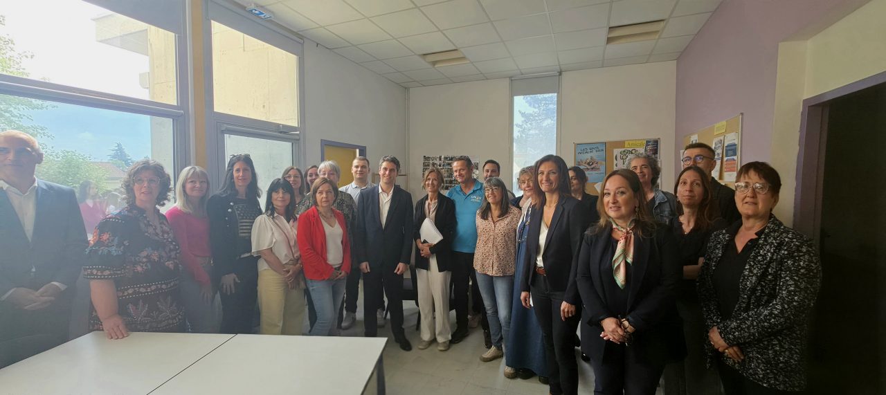 Visite en salle des personnels